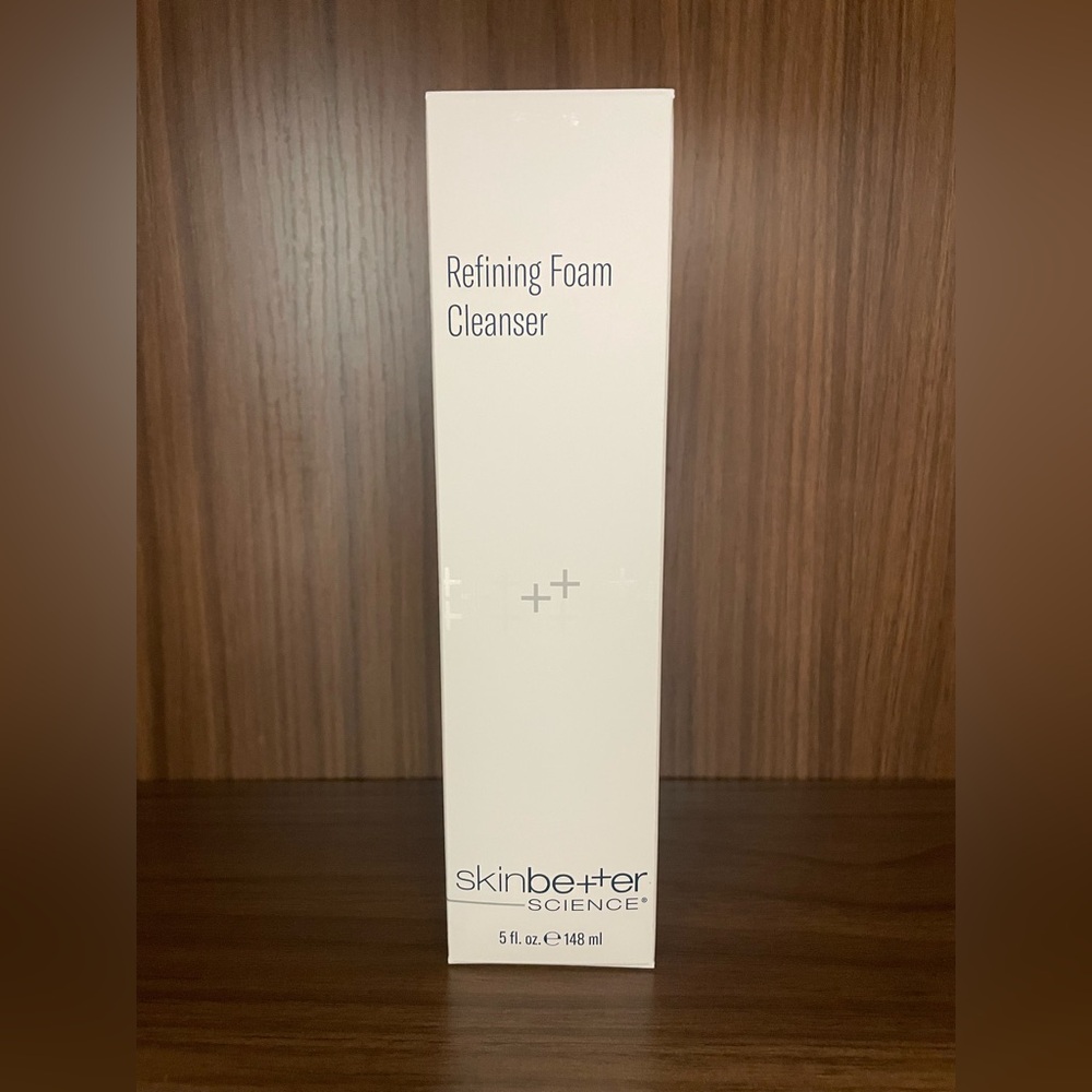 NIB Skinbetter Refining Foam Cleanser, 5 fl oz